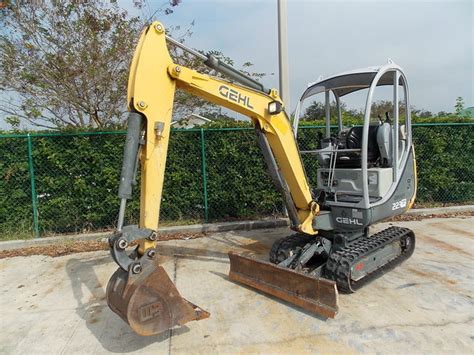 Gehl Mini Excavator Specs 